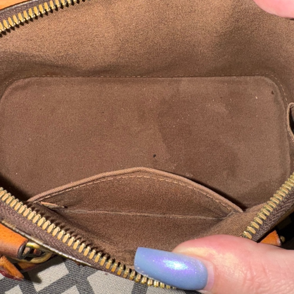 Authentic Louis Vuitton Alma BB FIRM PRICE - Picture 5 of 6